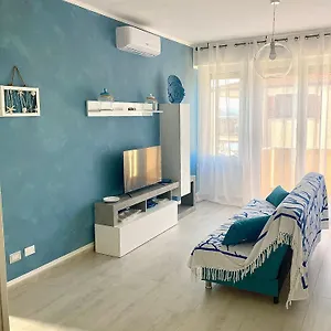 Apartment Tizzy